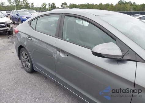 2018 Hyundai Elantra Sel z USA, uszkodzony, nr VIN 5NPD84LF2JH300306